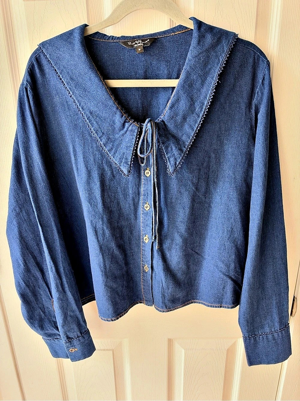 Velvet Heart Denim Peasant Prairie Cottage Style Tie-Neck Blouse Blue Like New